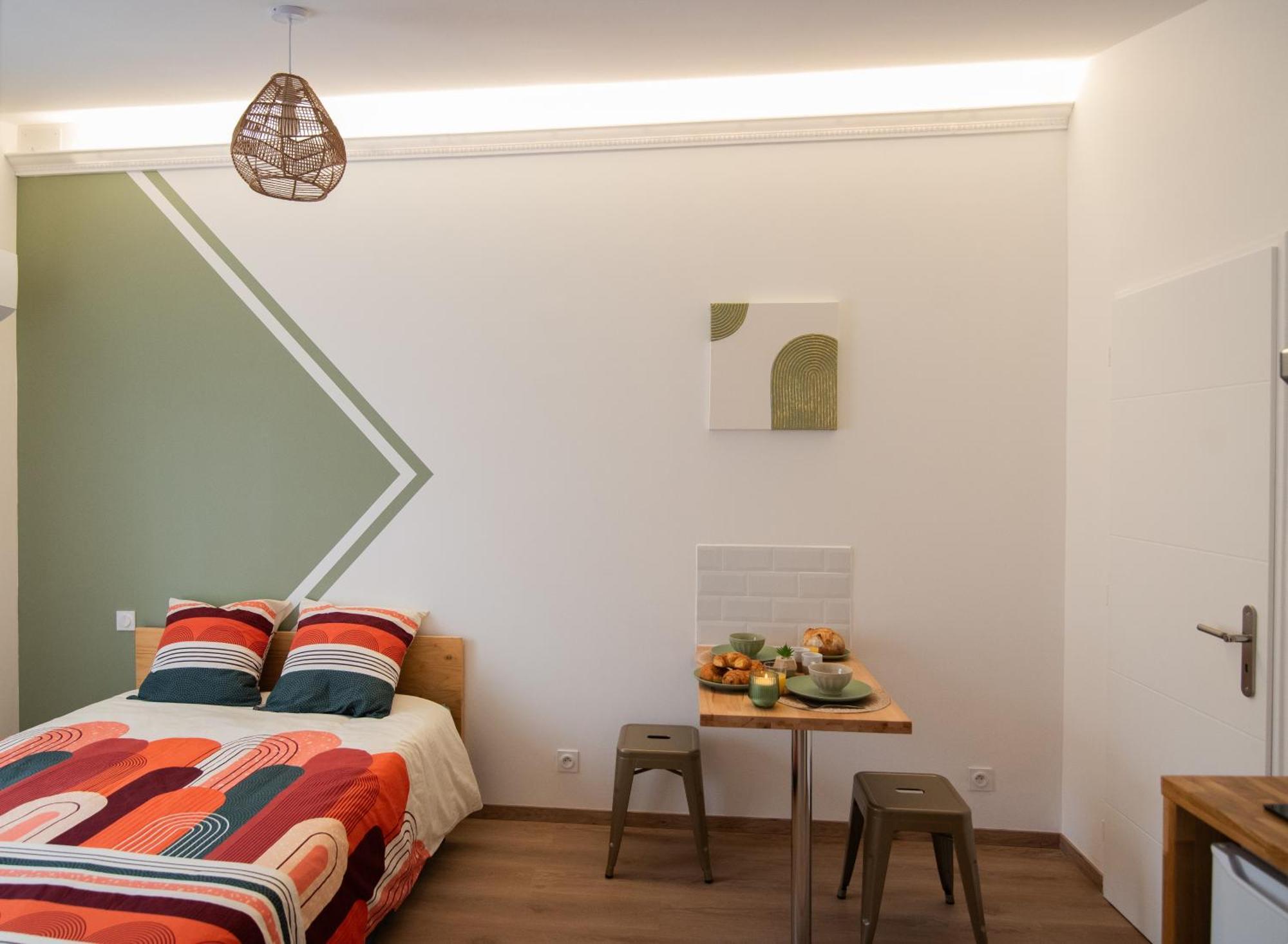 Tout Confort ! Ville, Climatisation, Parking, Wifi, Calme, Tv قرقشونه المظهر الخارجي الصورة